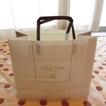 ラ メゾン ドゥ グラシアニ - ペーパーバッグ