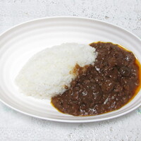 ラ メゾン ドゥ グラシアニ 神戸北野 - 欧風キーマカレー