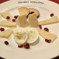 チーズの盛り合わせ