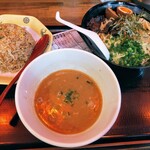 烏骨鶏ラーメン龍 - 