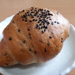 モンペリエ - 料理写真:あん塩パン(116円)