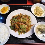 鶴軒 - 回鍋肉定食 825円(税込)(2020年4月28日撮影)