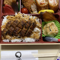 まるや本店 天白本店 - 限定20食 ひつまぶし大海老フライ弁当 1980円 まるや本店 天白本店 - 限定20食 ひつまぶし大海老フライ弁当 1980円