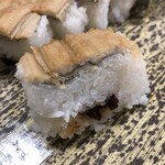 山海料理仁志乃 - 堺名物あなご箱寿司税抜1000円