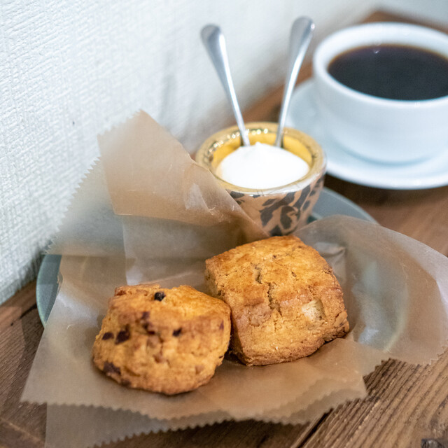 サウザンドコーヒー Thousand Coffee 西新宿五丁目 カフェ 食べログ