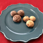 オー プティ ブション - マダムの隠れミッキー♪