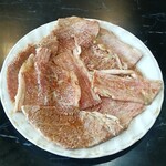 焼肉 済州 - カルビ（900円）