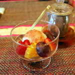 アイアンドアイ カフェ - とちおとめのアイス　ランチで150円