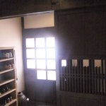 Katsuyoshi Noan - 「待ち部屋」から入口