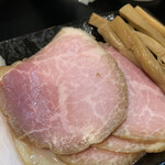 らぁ麺 飛鶏 - チャーシュー