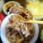 松屋 - 天空牛肉リフト