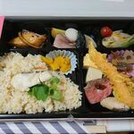 くずし割烹　ZUTTO - 鯛めし付き会席弁当　2020.4