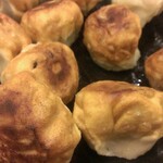 ホワイト餃子 はながさ 日高店 - 