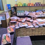 とっとや 六番 - お弁当が全種類なかったのが残念…(๑-_-๑)