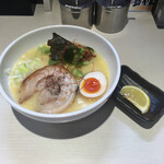 ゴル麺。 横浜本店 - 
