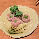 肉料理かなえ - カイワレサーロイン