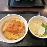 なか卯 - カツ丼＋はいからうどん