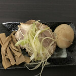Menya Mangetsu - 皿に盛りましたw