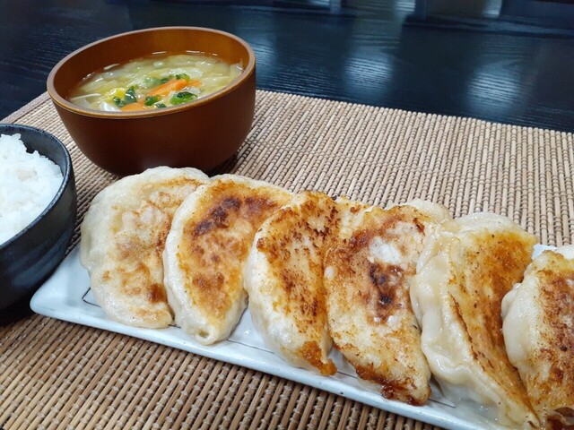 ぎょうざの花園 Baobao 小樽 餃子 食べログ