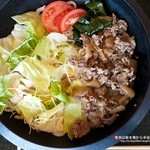 うどん亭 くず葉 - 冷やし肉うどん