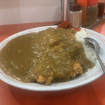 漫々亭 - カツカレー  中華皿がグッド