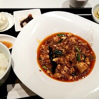 神田 雲林 - 激辛マーボー豆腐：1,050円