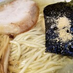 塩そば専門店 桑ばら - 麺が太い塩そば