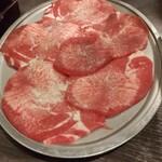 炭火焼肉屋台 たじま屋 - 塩タン