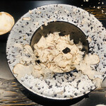 窯焼き割烹 黒泉 - サーロインすき焼き トリュフがけ