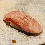 鮨 由う - 金目鯛の炙り