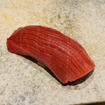 鮨 由う - 那智勝浦産   鮪中トロ