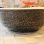 どんぴしゃり - テイクアウトの豚丼　横から