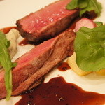 OGINO organic Restaurant - 【2012/1】ビュルゴーのシャラン鴨胸肉のロースト　蜂蜜風味　赤ワインソース（3200円）♪