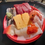 ＤＩＮＩＮＧＢＡＲ - 海鮮丼990円テイクアウト弁当