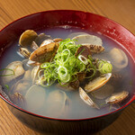 Steamed clams with sake