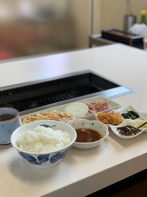 三日月園 - 錦岡（焼肉）の写真