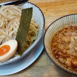 Jankuya Tetsu - つけ麺大盛り、味玉付き。