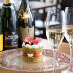 野菜がおいしいレストラン LONGING HOUSE - 記念日や、誕生日にはケーキも追加できます！