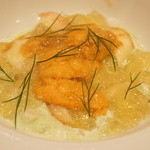 OGINO organic Restaurant - 【2011/7】ホタテと蟹のブロッコリークリーム和え　ウニと桃添え（2200円）♥