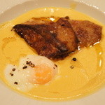 OGINO organic Restaurant - 【2011/7】フォアグラのソテー　焼きトウモロコシのヴルーテ　温玉添え（2400円）♥