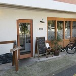 Bistro ema - ”bistro ema”の外観。