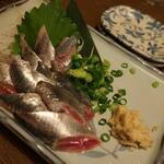 酒菜坊 橋蔵 - 飛魚刺　ズームアップ