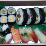 玄海鮨 - 竹にぎり  四季巻  穴子巻  玉子巻