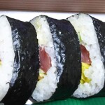 玄海鮨 - 四季巻  具材は  マグロ  イカ  キュウリ  納豆  沢庵