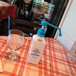 NICO - ワンオペオーナーさんがテーブルに持って来てくれます。