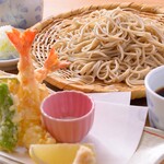 [NO.3] A classic soba restaurant! `` Tempura Color'' is a must-try!