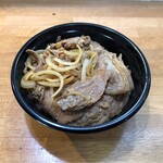夢来のや - 十和田バラ焼き丼　680円（税込）