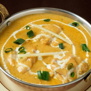 Very popular [Butter chicken curry & cheese naan]