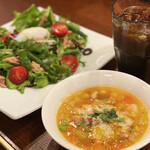 ファンゴーダイニング - 