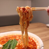 やきにくグレート 神田店 - 川崎タンタンメンの麺